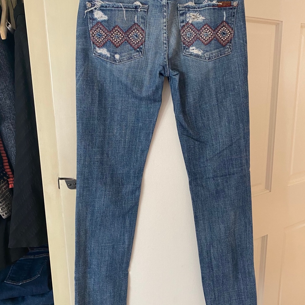Seven Jeans - distressed Roxanne style
